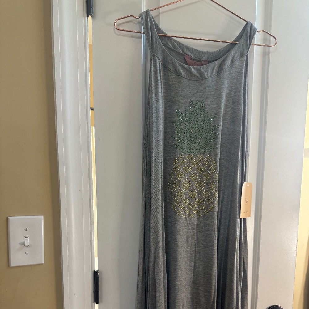 Sleeveless T-Shirt dress with Pineapple Design